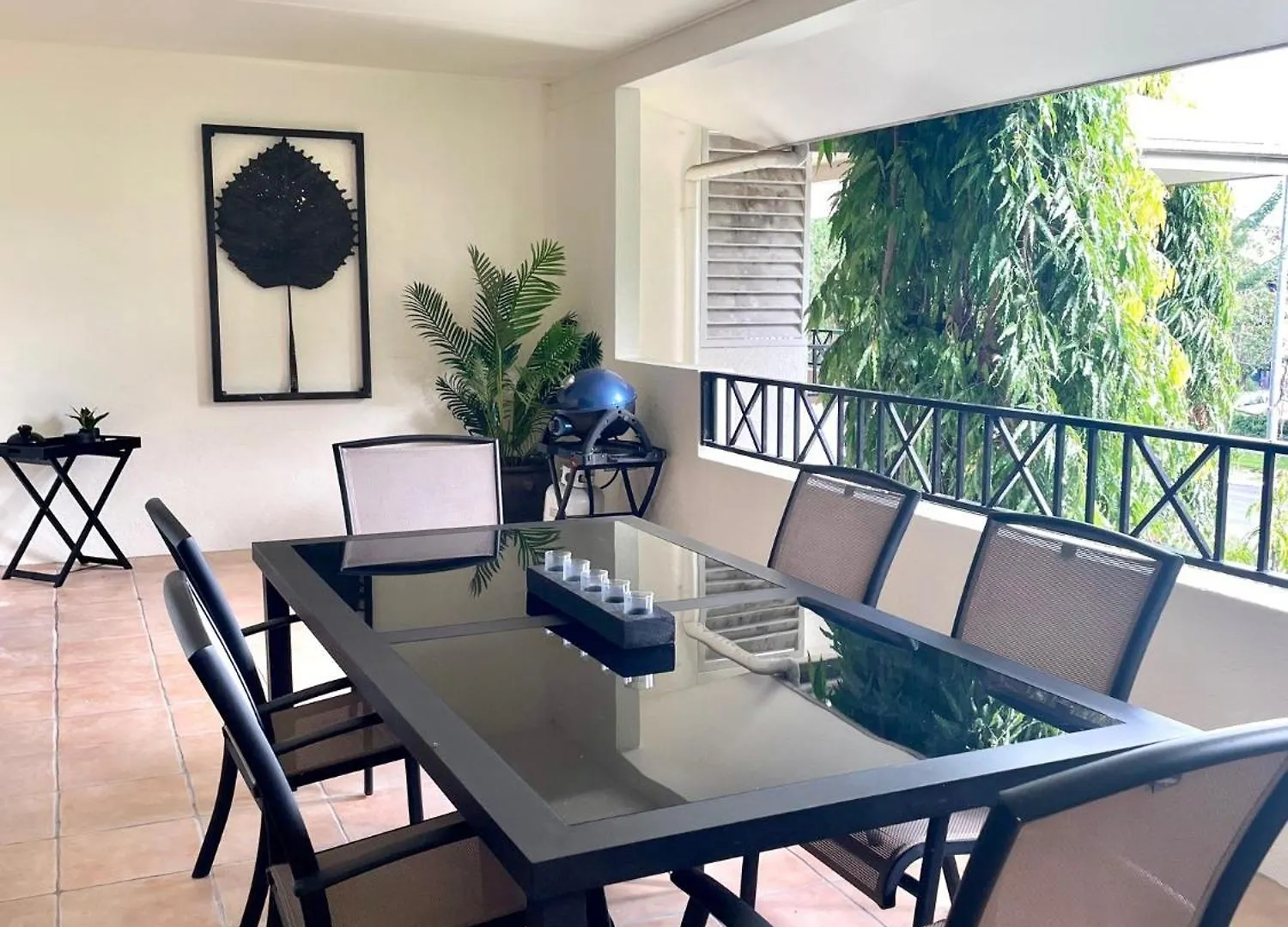 Central Parks - 3 Bedroom Apt Cairns